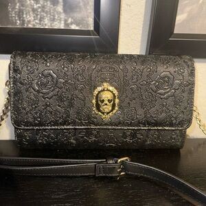 Betsey Johnson Skull Black & Gold Crossbody